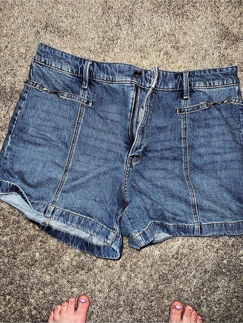 White House Black market new shorts